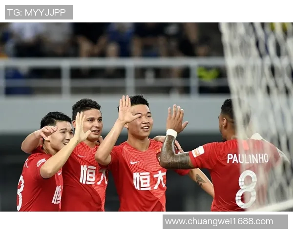 恒大足球服的设计理念与球迷文化的深度融合探讨